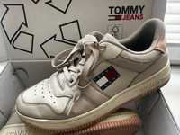 Tommy Hilfiger damskie sneakersy 39 długość wkładki 25 beż