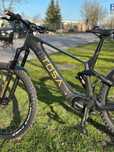 Tosa MATE  elektryczny eMTB Bateria 800Wh  Karbon 29',OKLEJONA FV 32/g