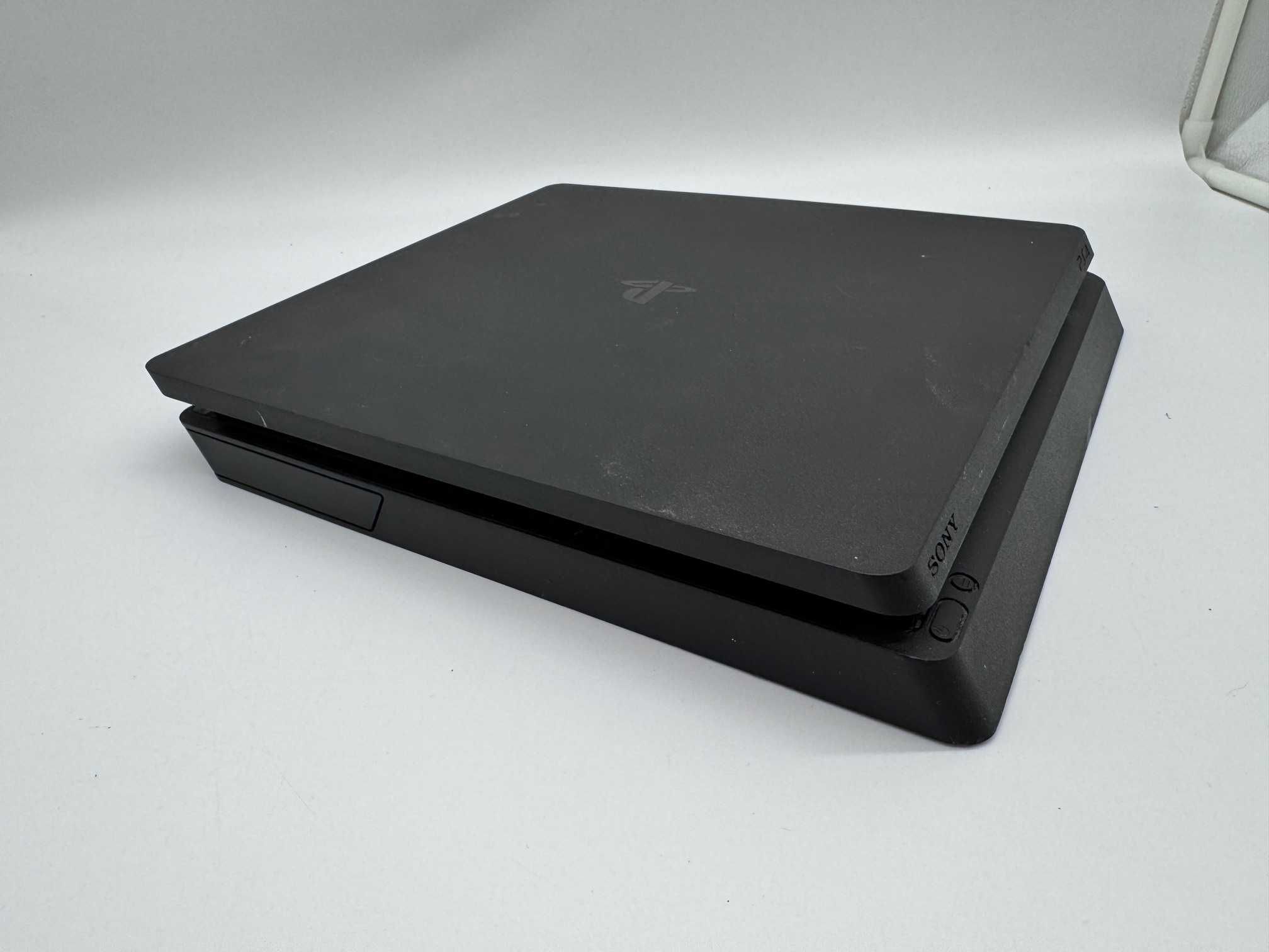 Konsola PS4 SLIM 500 GB + PAD od loombard milicz