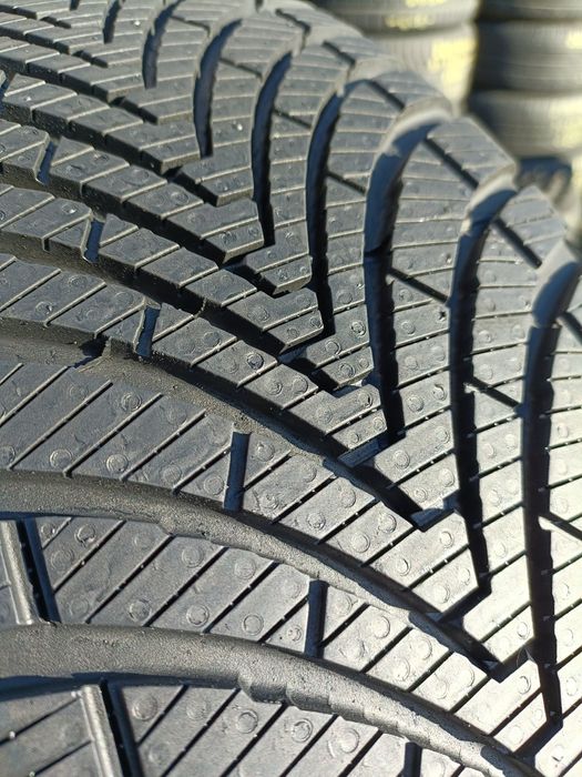 A40, 215/50r18 Kumho Solid 4s HA32, 2023r jak nowa demo