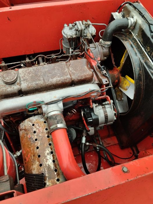 Комбайн Massey ferguson