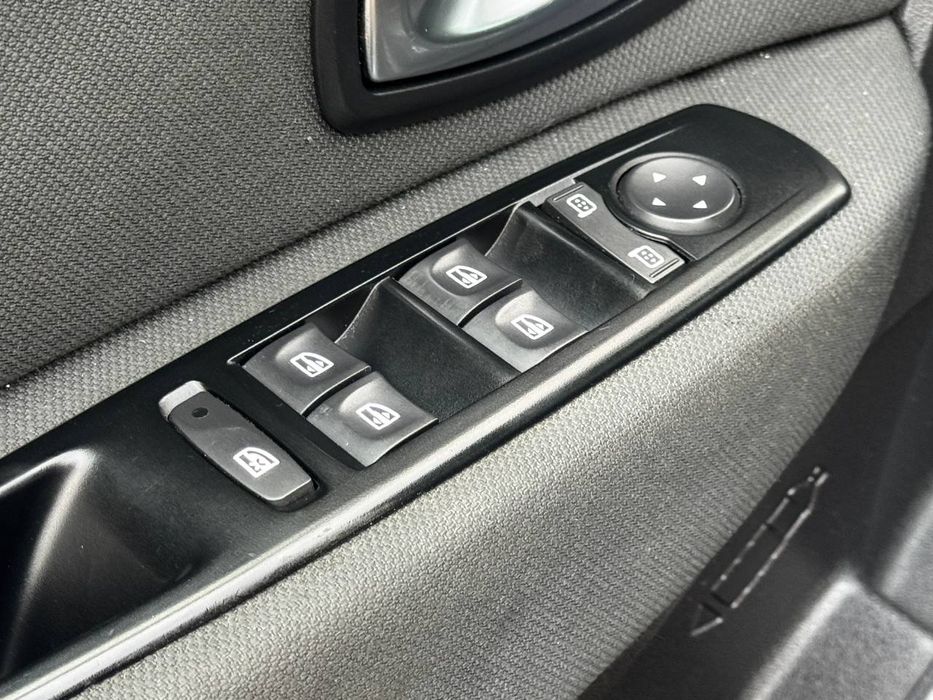 Продам Renault Scenic