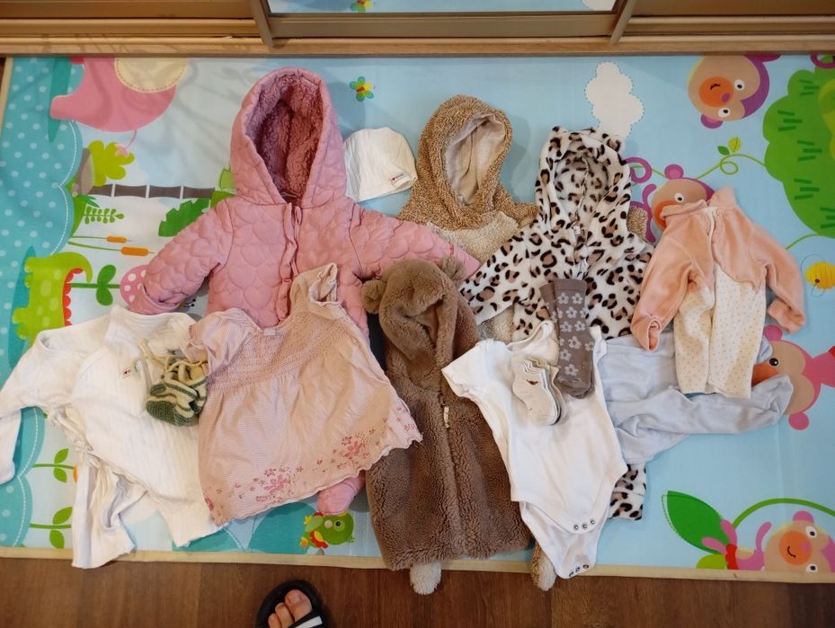 Набір теплих- зимових дитячих речей 2-6 місяці,для дівчинки