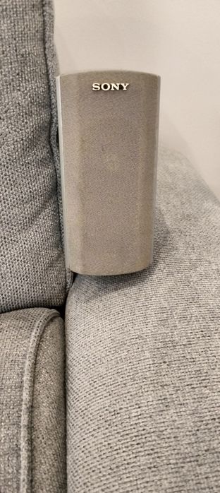 Sistema de som sony.