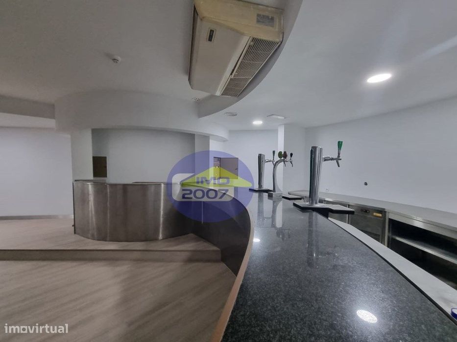 Espaço Comercial Multifacetado, preparado para Café/Bar, Salas de R...