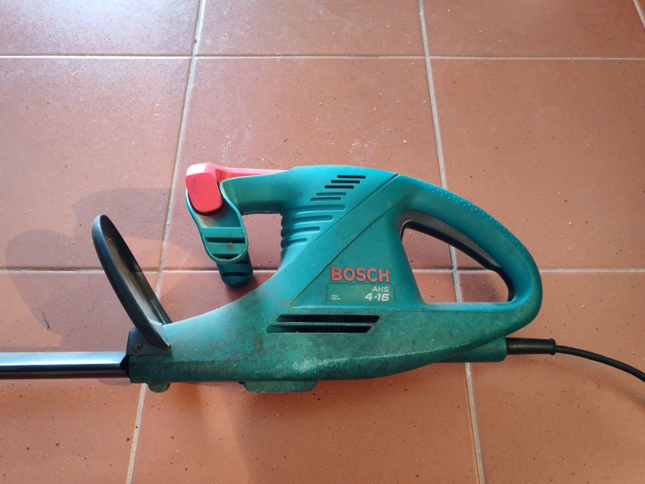Apara sebes avariado