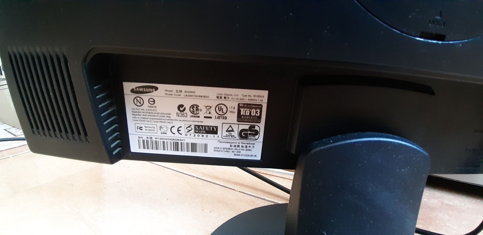 Монитор самсунг SynkMaster2043NW