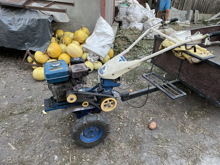 Мотоблок Зубр гарноі якості , використовцвася рідко