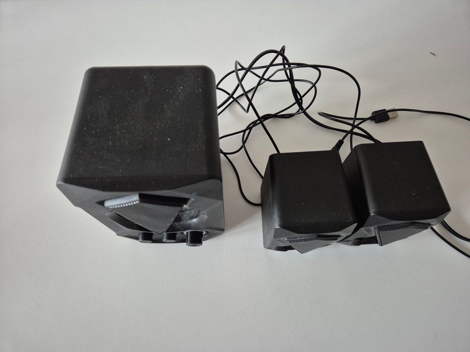 Novo - Colunas de som