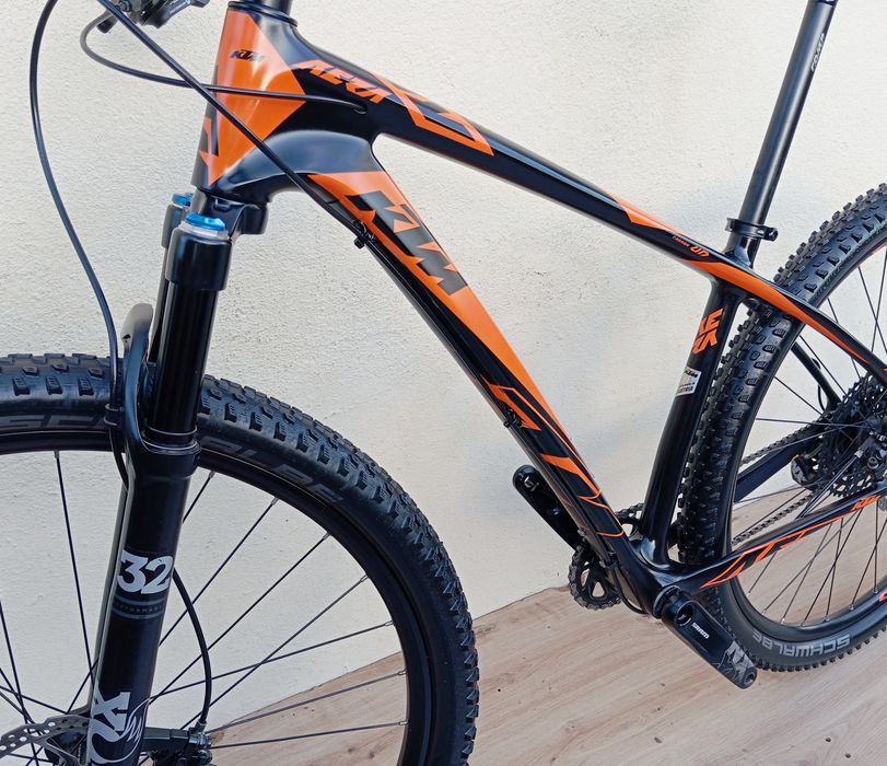 JF-Bikes Bicicletas KTM AERA FOX  M Carbono 12v