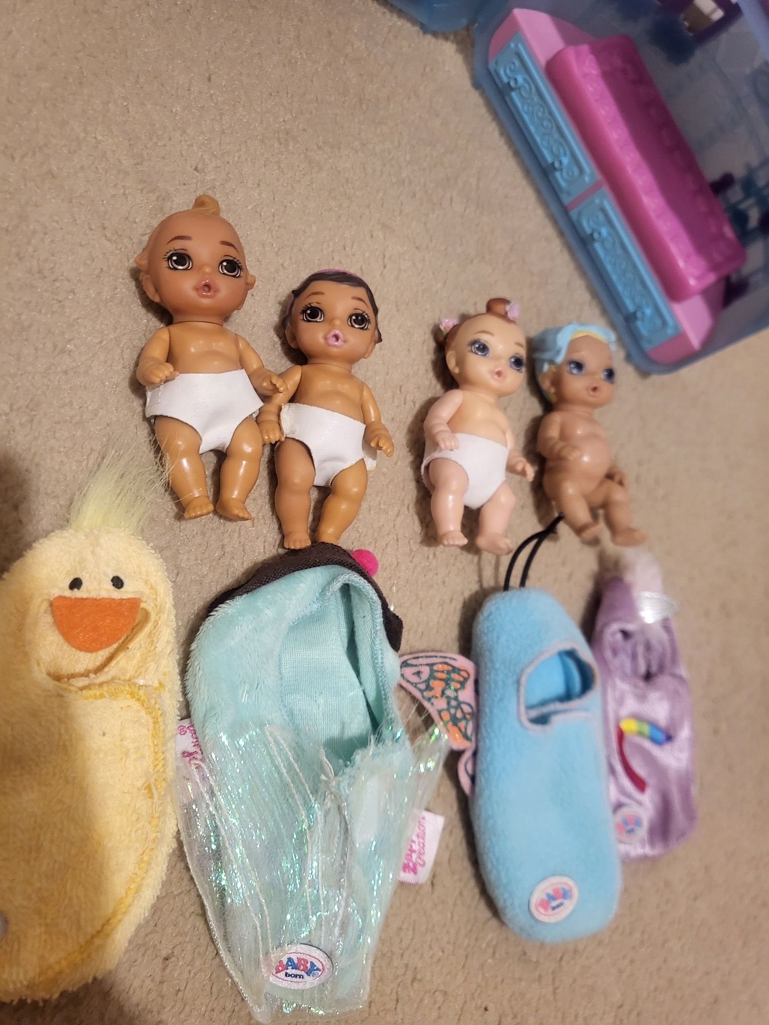 Будиночок плящечка Zapf Baby Born + 4 ляльки