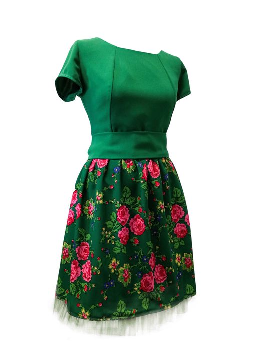 sukienka góralska,folk, kwiaty tiul