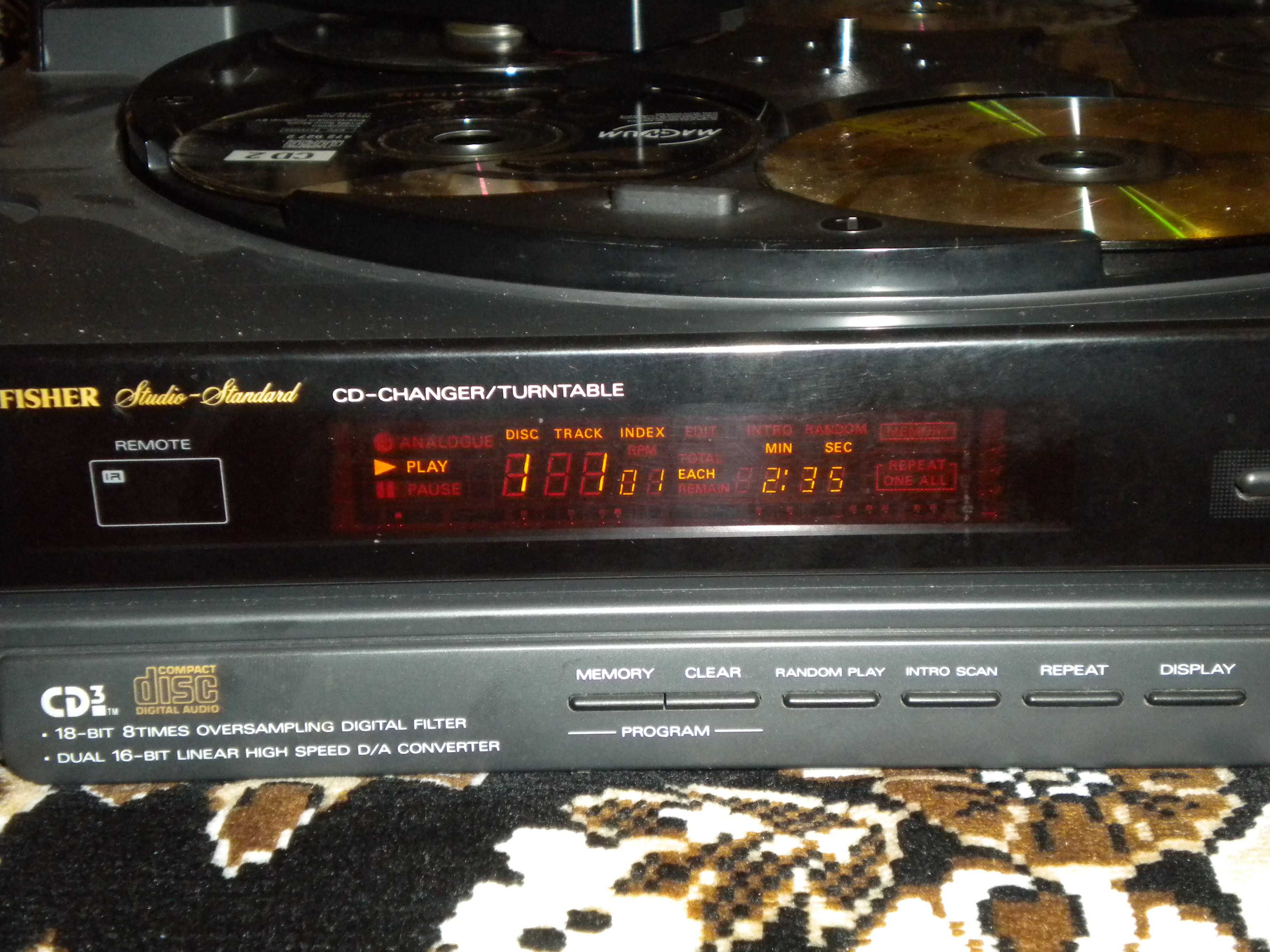 Fisher DAC 9025 Универсальный CD+винил проигрыватель.Очень редкий .