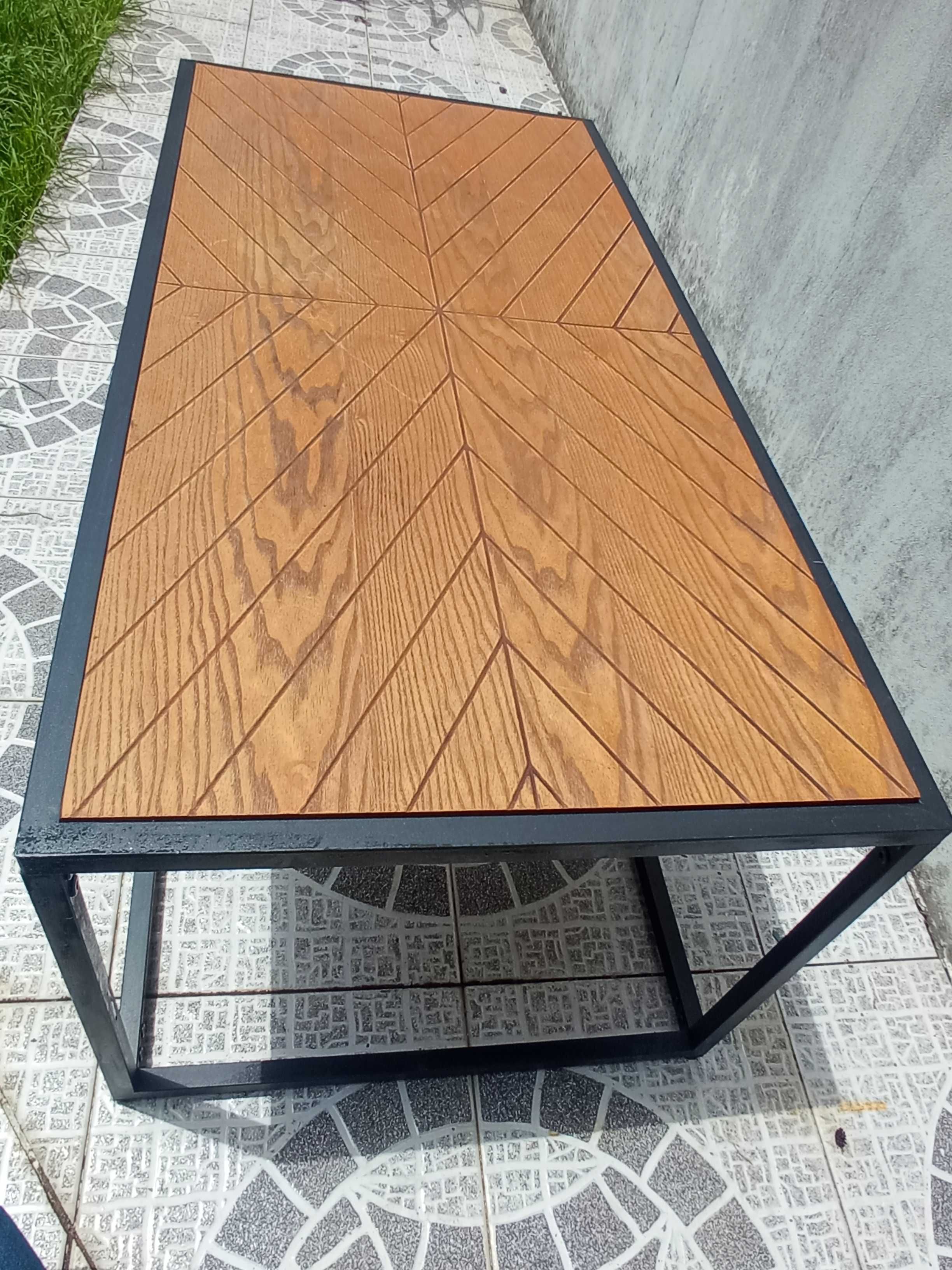 Mesa de centro / apoio