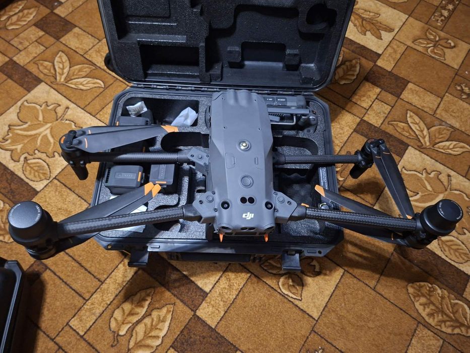 Продам Mavic 3 d