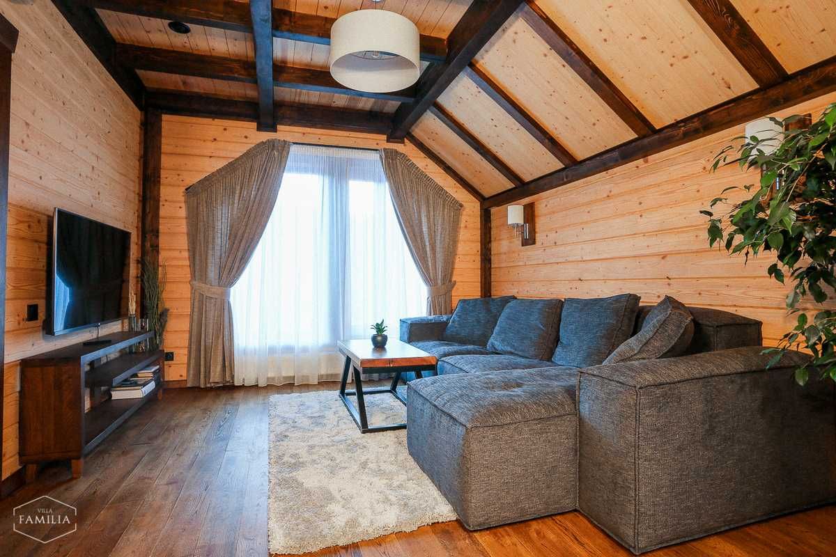Продається затишний, сучасний будинок на вершині гори в м.Яремче