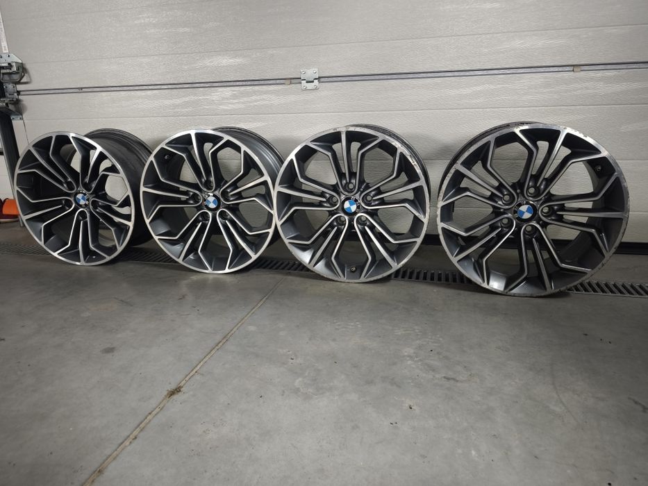 Komplet felg BMW 5x120 18" Styling 323