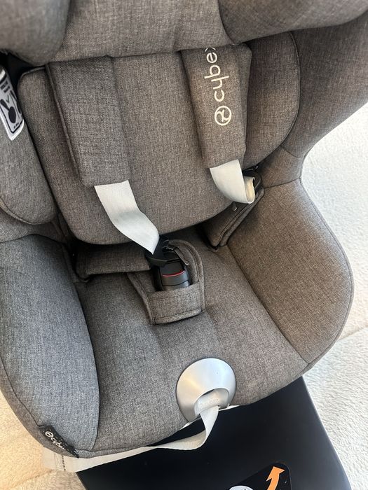 Автокрісло з базою cybex sirona z i size сайбекс