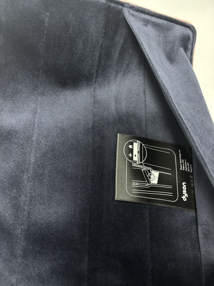 Dyson. Etui podrozne. Oryginal