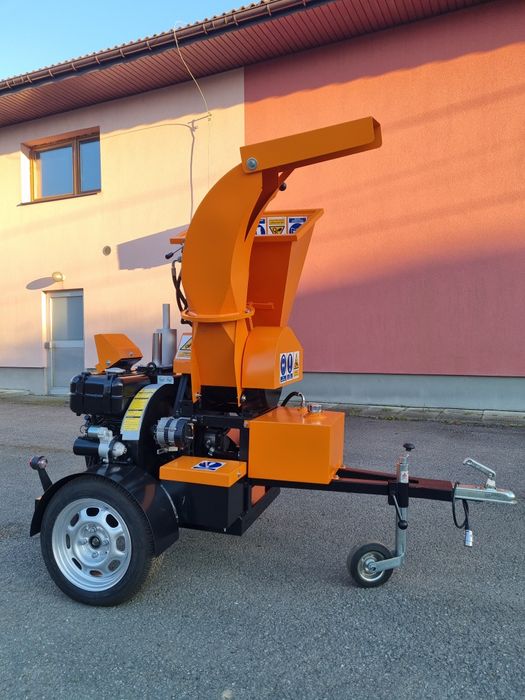 Rębak do gałęzi rębak spalinowy rębak mobilny zrębak