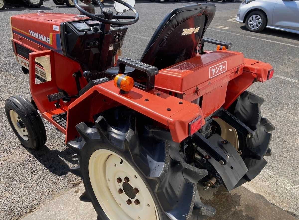 Traktor Yanmar F15S