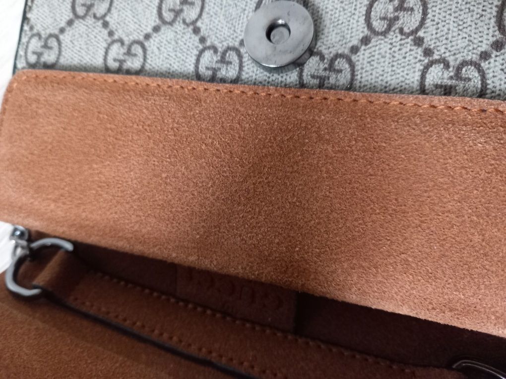 Gucci dionysus mini supreme leather