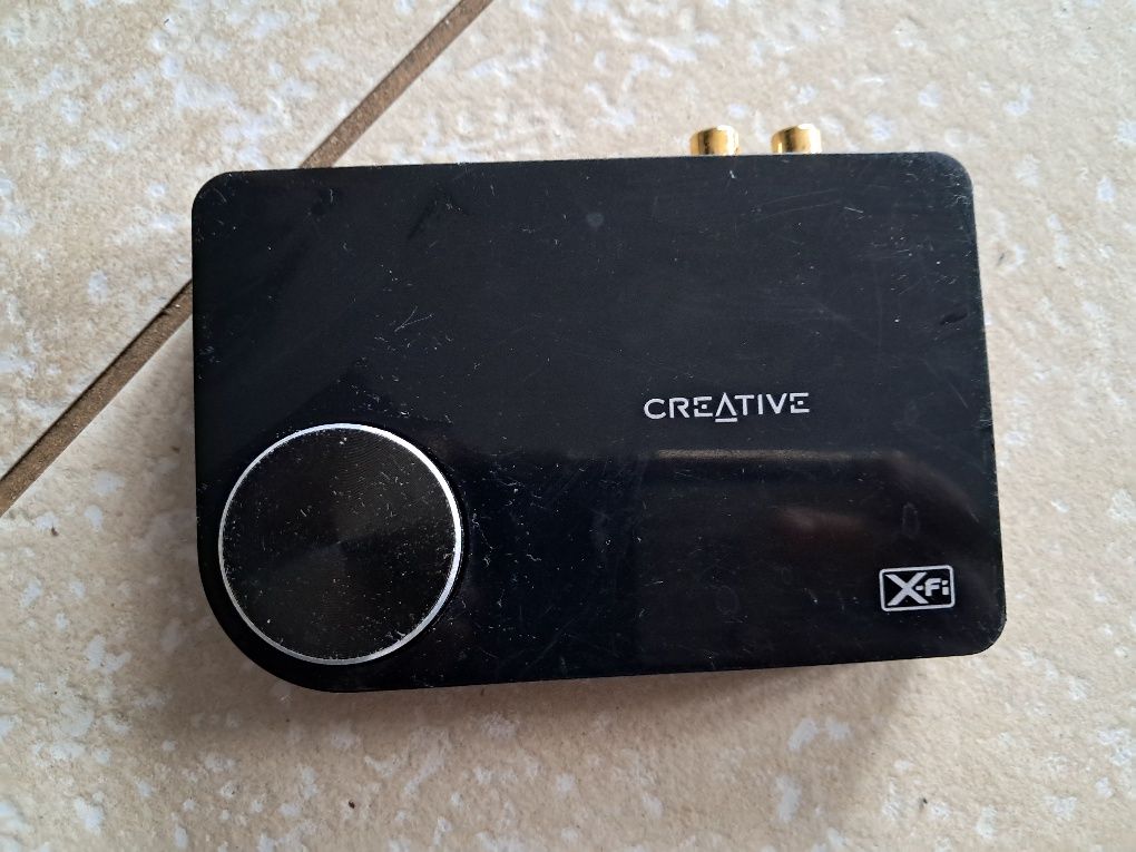 Zestaw głośnikowy CREATIVE