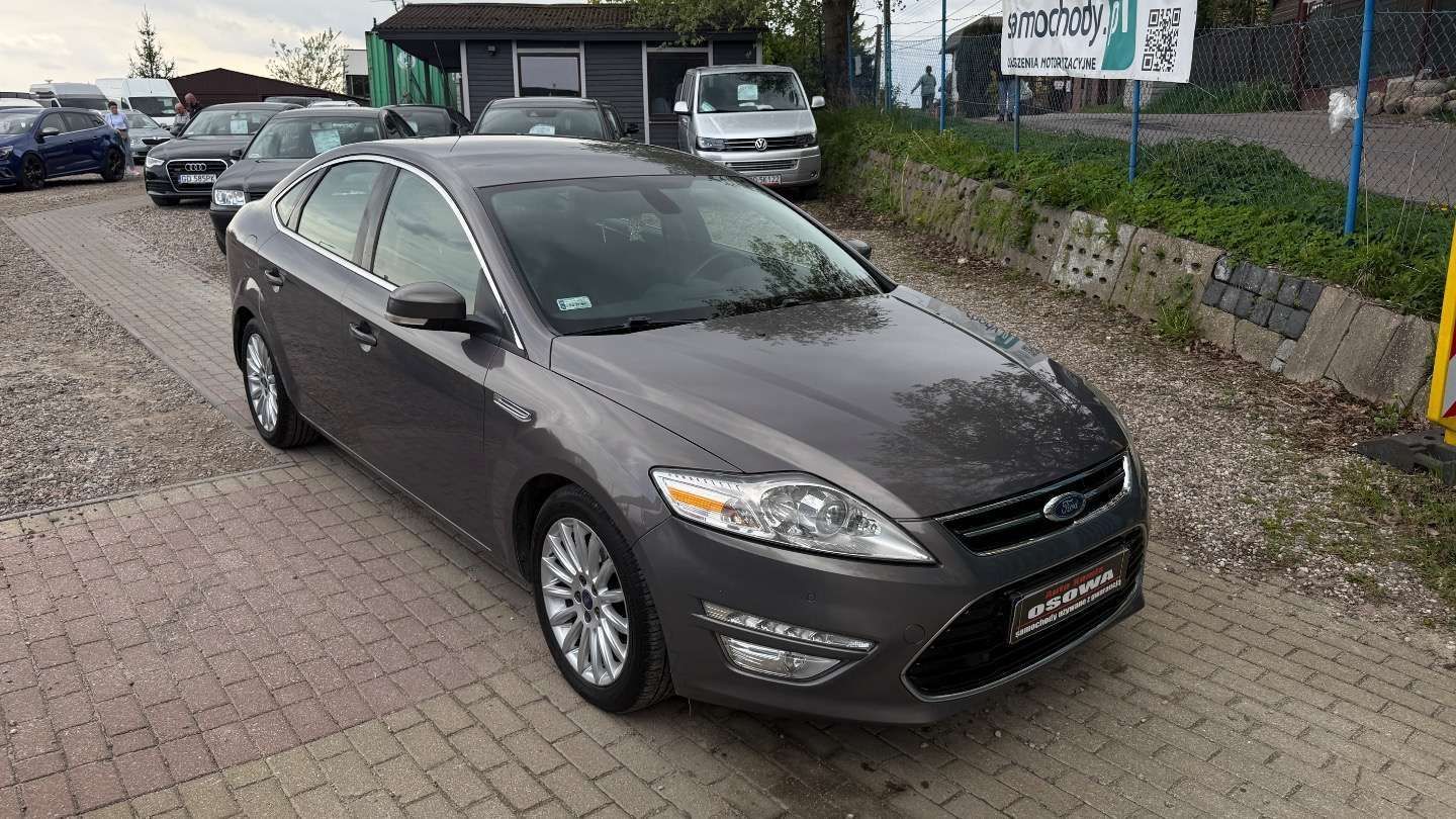 Ford Mondeo 2.0tdci 140KM Navi ledy bezwypadkowy serwisowany stan idealny 1.r.gawa