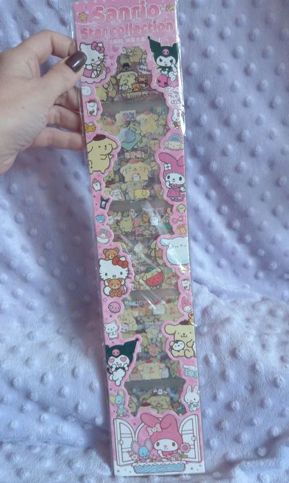 Zestaw 20 arkuszy naklejki sanrio