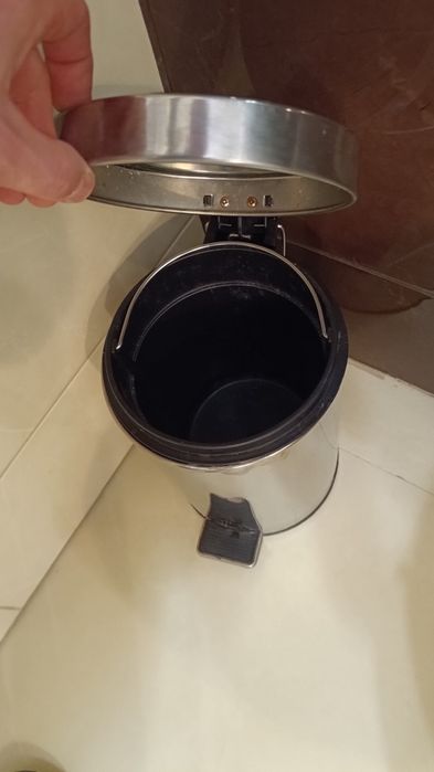 Tanio - Kosz WC, kosz na śmieci, chromowany, stan bardzo dobry