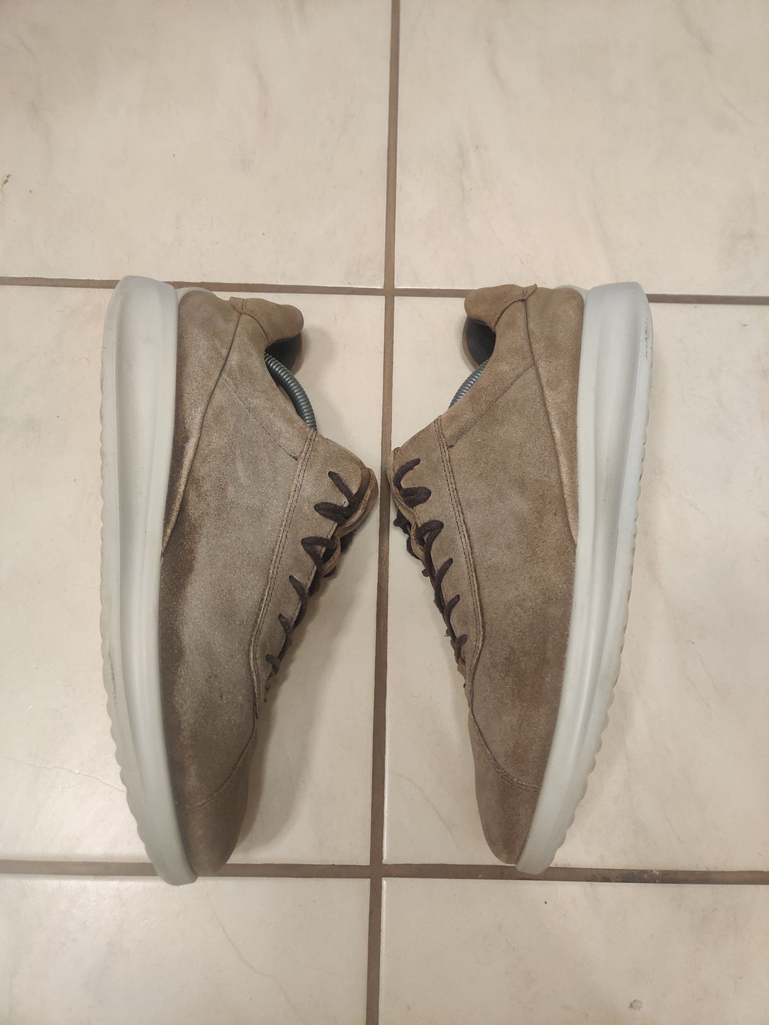 Buty ecco 44 skóra