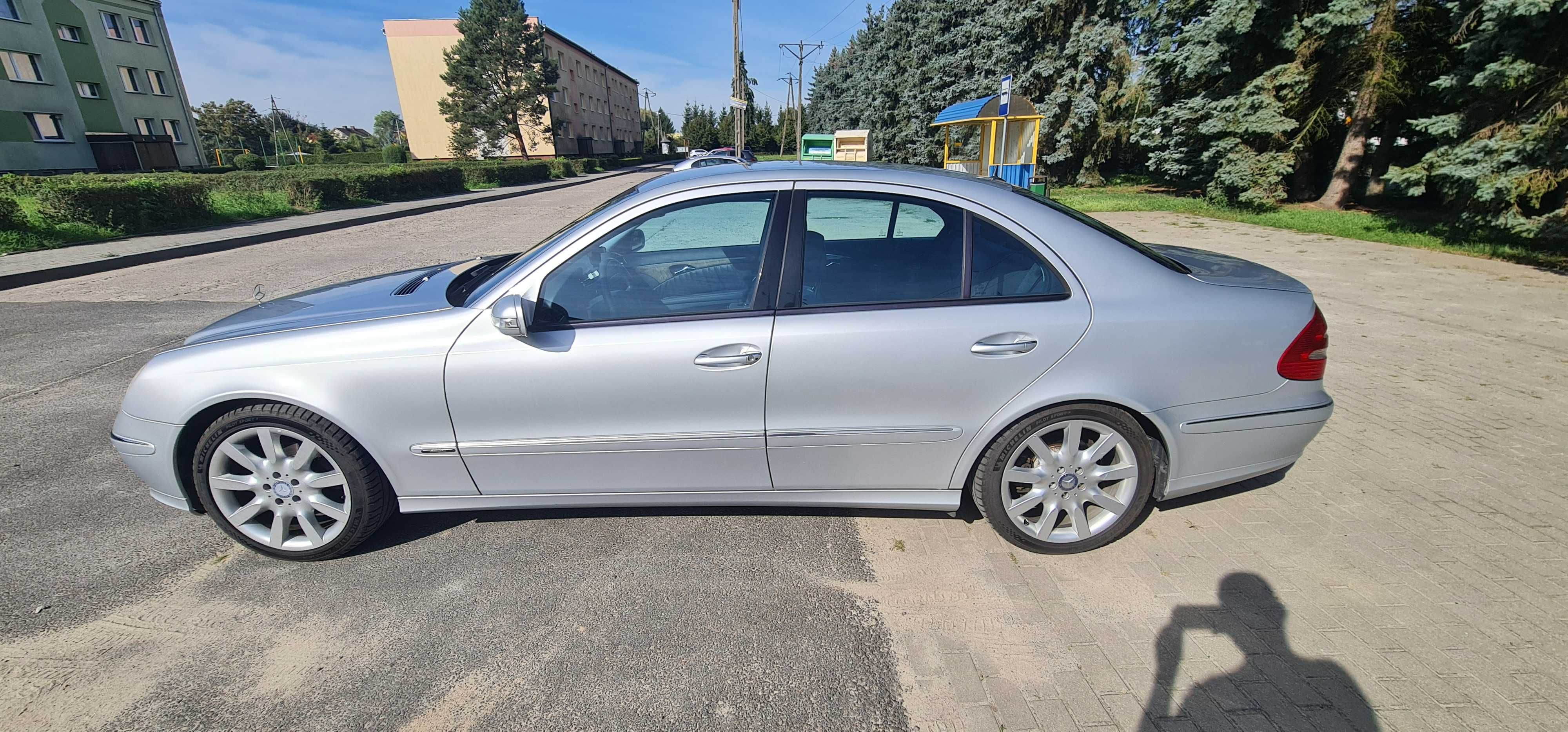 Auto z polskiego salonu  Mercedes -Benz  E320 W211 3,0 Automat