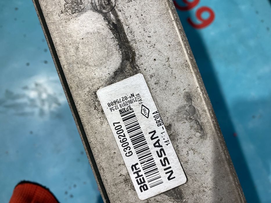 Інтеркулер радіатор Nissan Qashqai j10 1.5 2.0dci кулер Кашкай