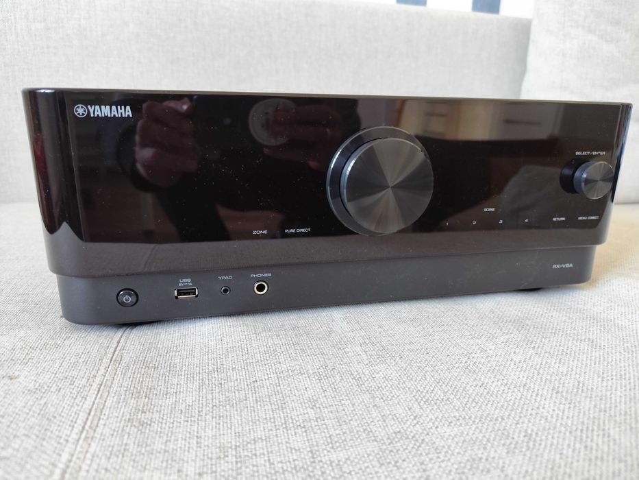 Amplituner YAMAHA RX-V6