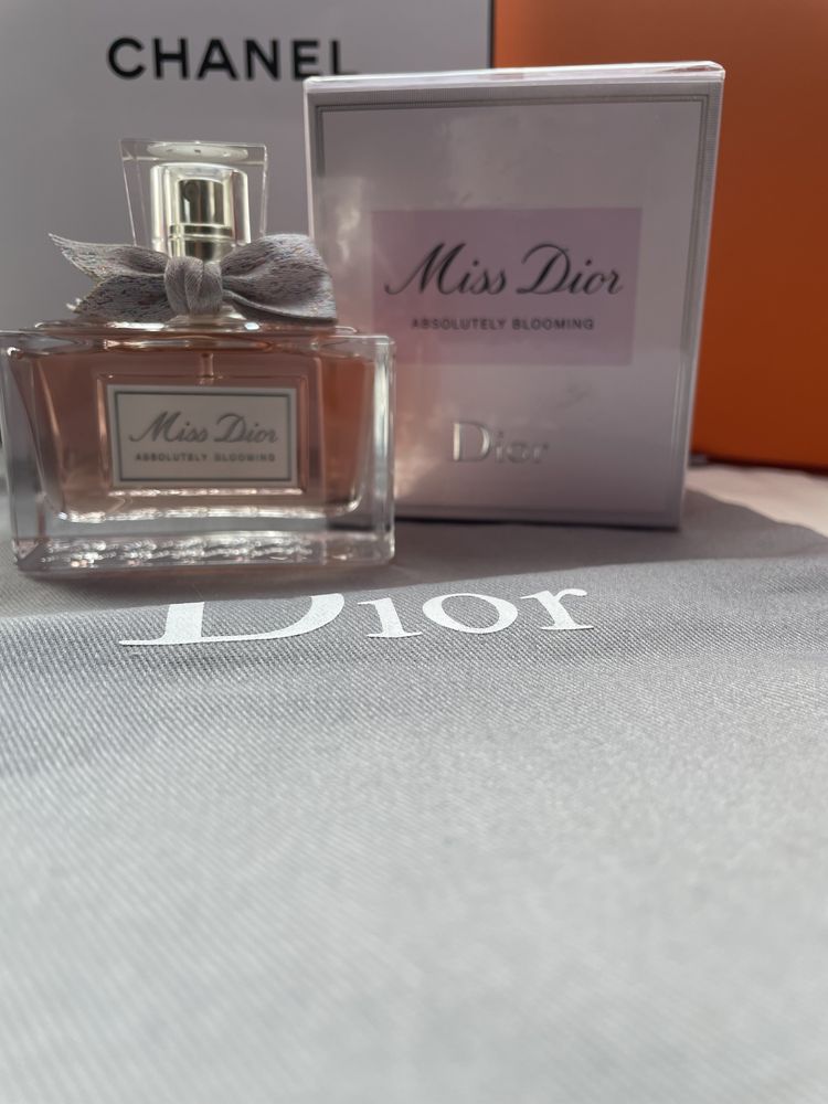 Dior absolutely blooming парфюм оригінал