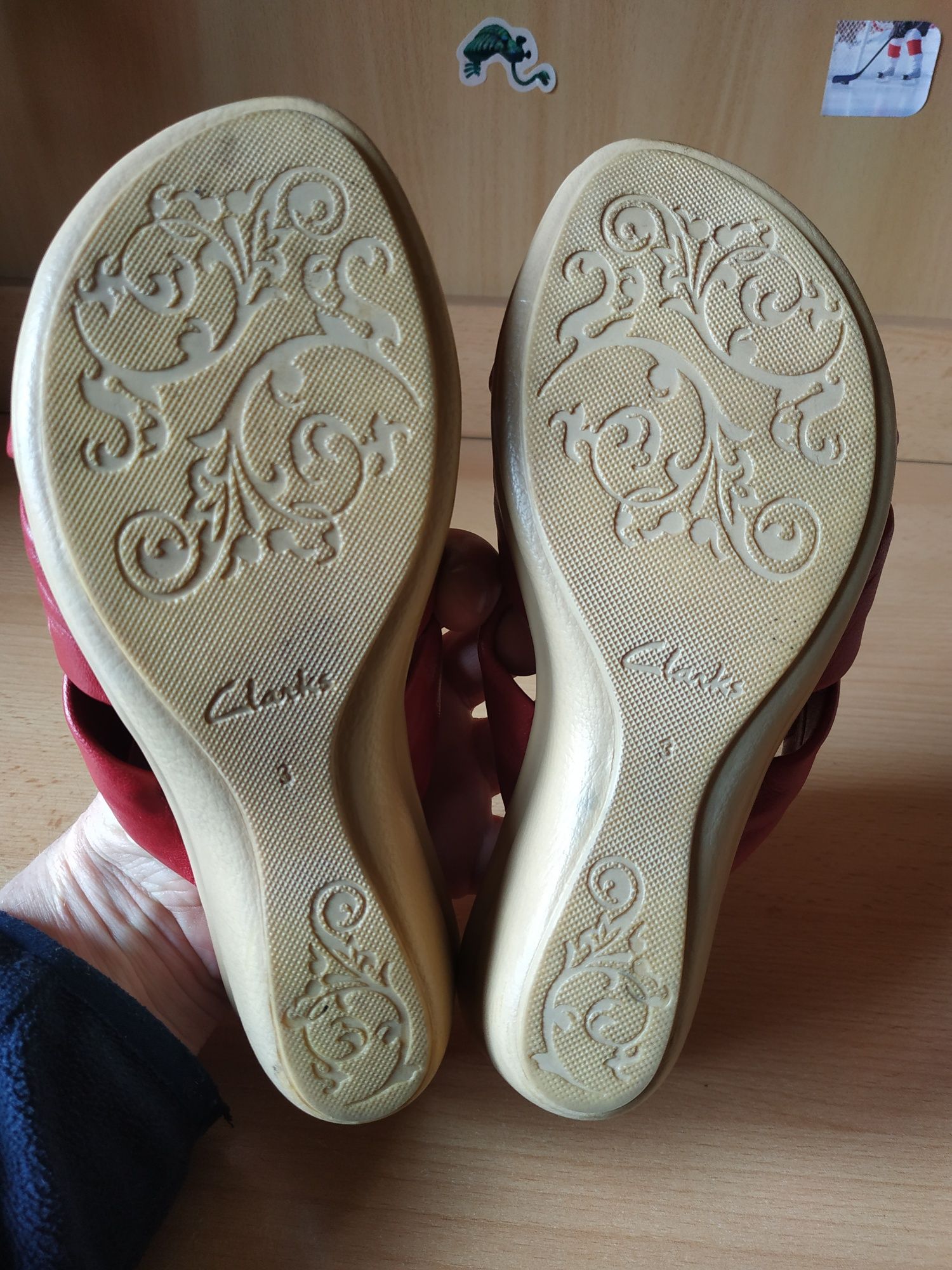 Klapki Clarks skóra rozmiar 36.