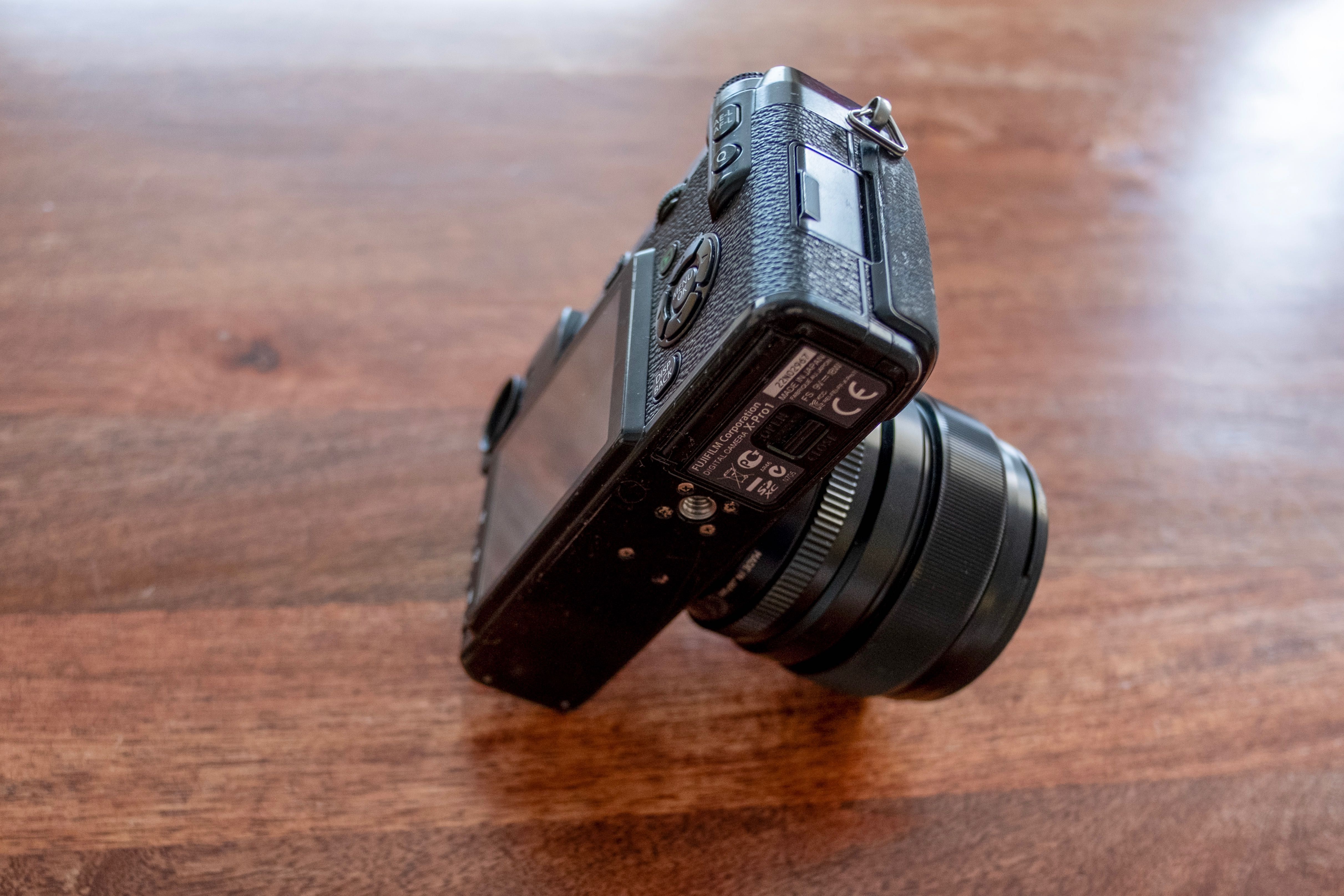 FujiFilm X-PRO1 + XF23mm f/1.4R ou XF18mm f/2R- Lisboa ou Porto