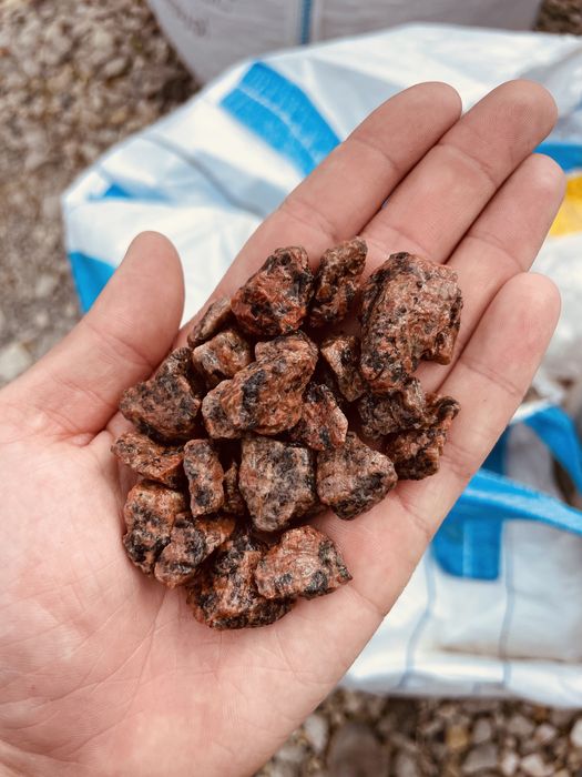 Grys VANGA 2-5 mm, 2-8 mm, 5-8 mm 4-10 mm Czerwony Granit, Kamień Żwir