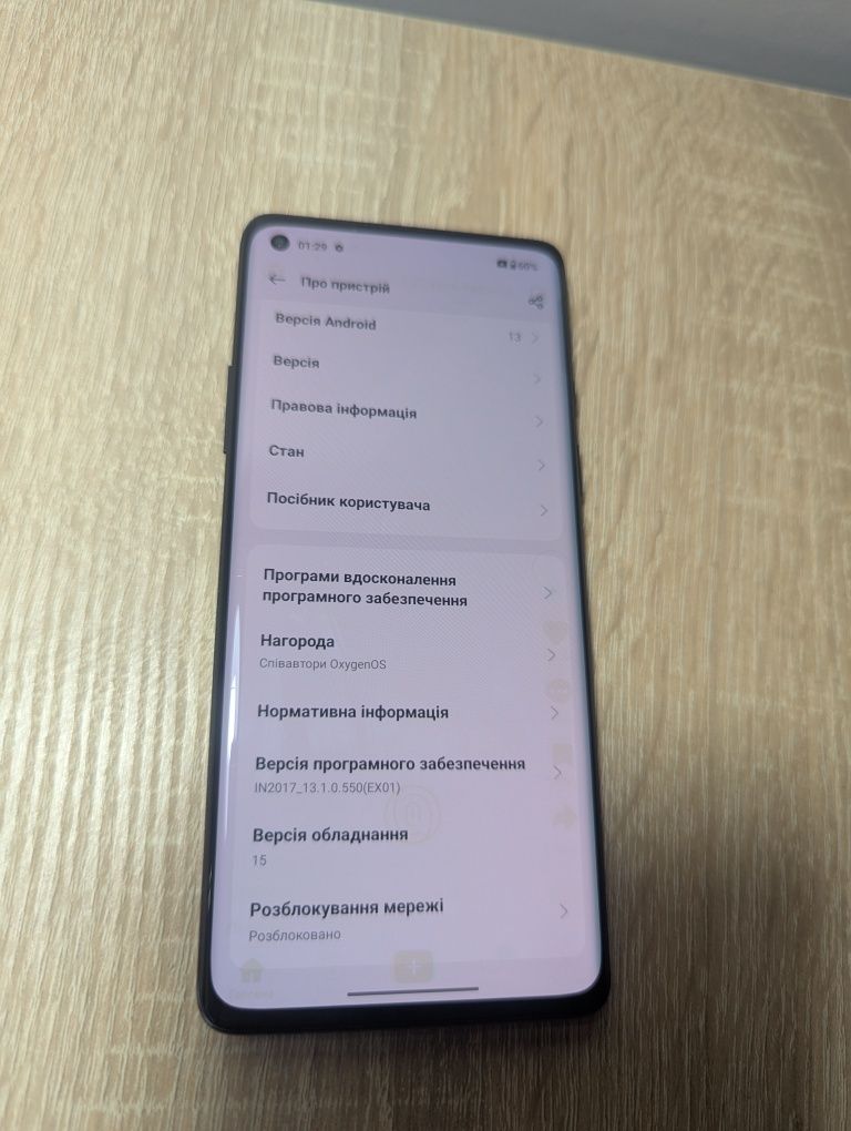 OnePlus 8 8/128gb у хорошому стані