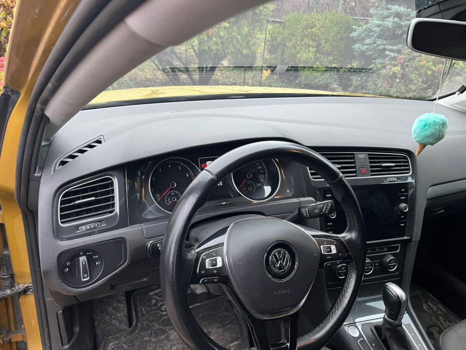 Volkswagen Golf 7 | 1.4 TSI | DSG |