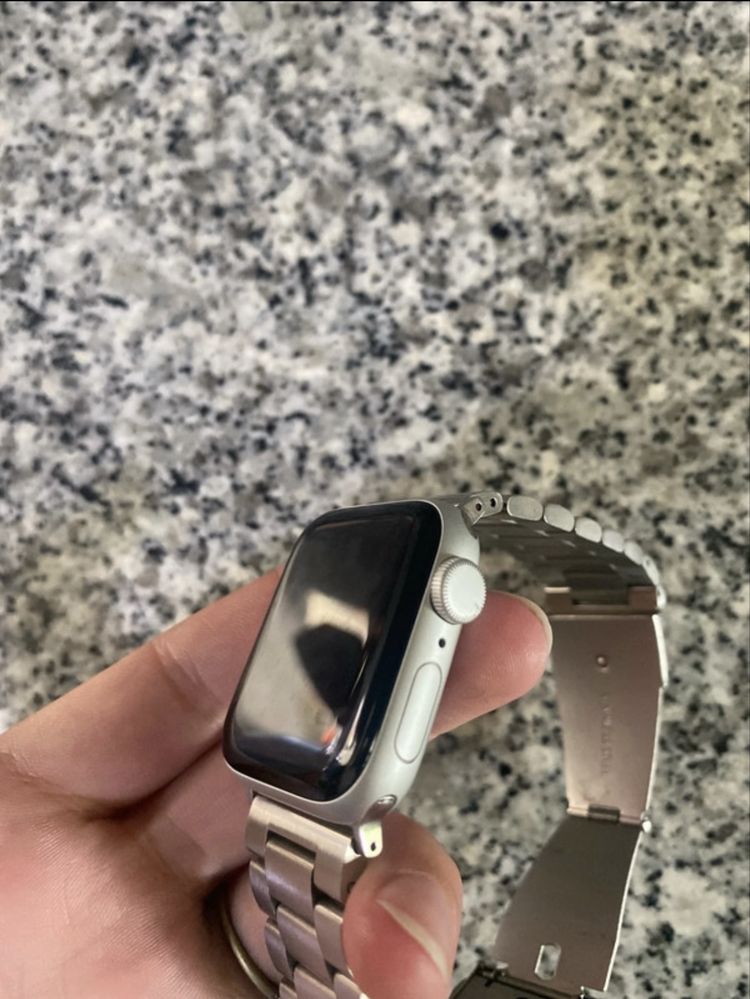 Apple watch SE gen2