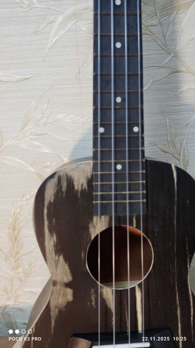 Укулеле-концерт.Канадских горіх.Дивовижне звучання. НОВА.