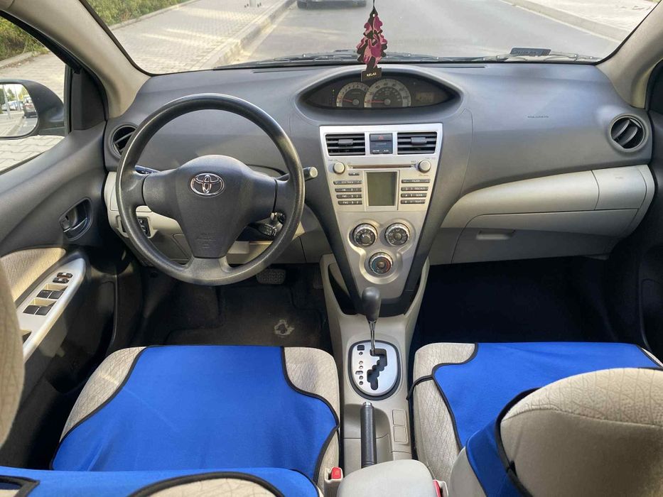 Toyota Yaris 1.5 Benzyna Automat Pierwszy właściciel