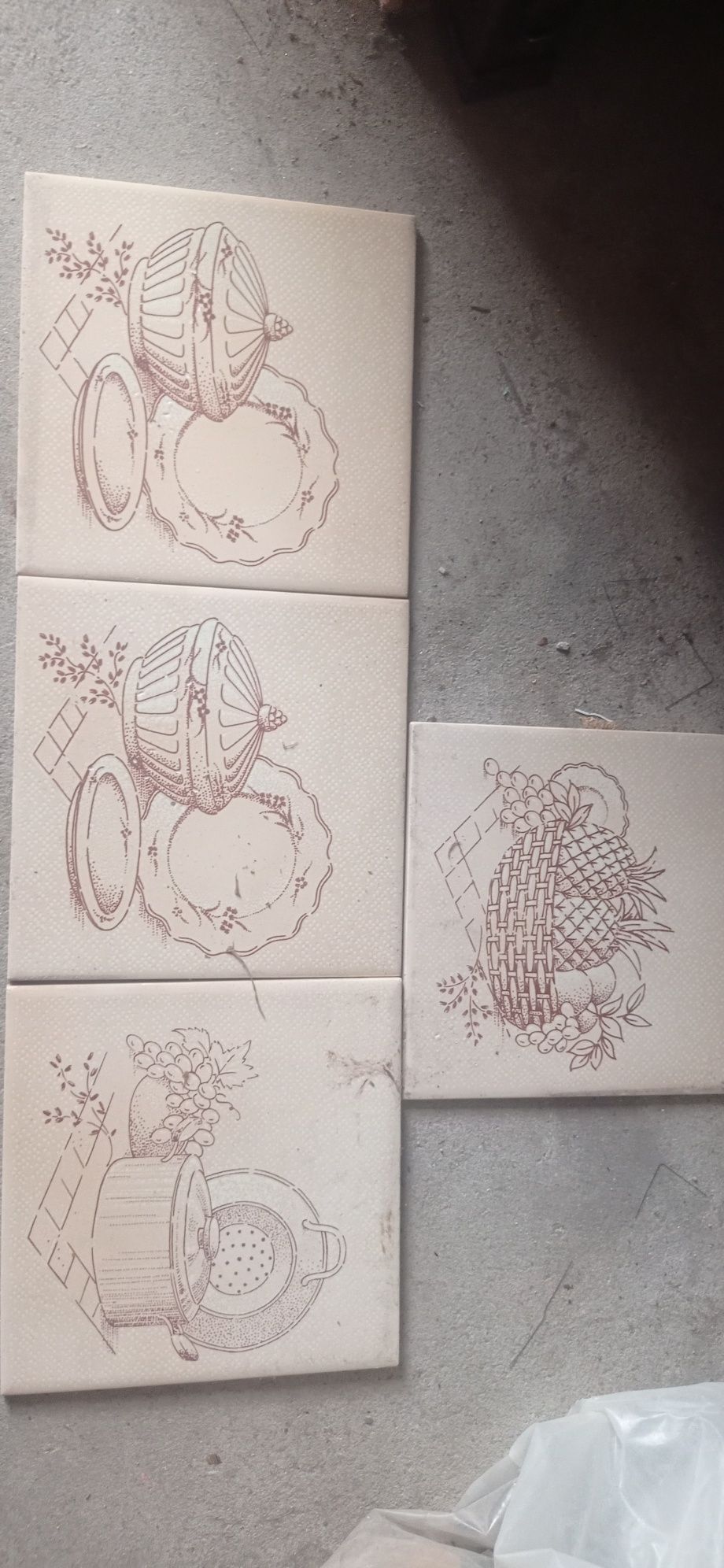 Lote de 100 azulejos