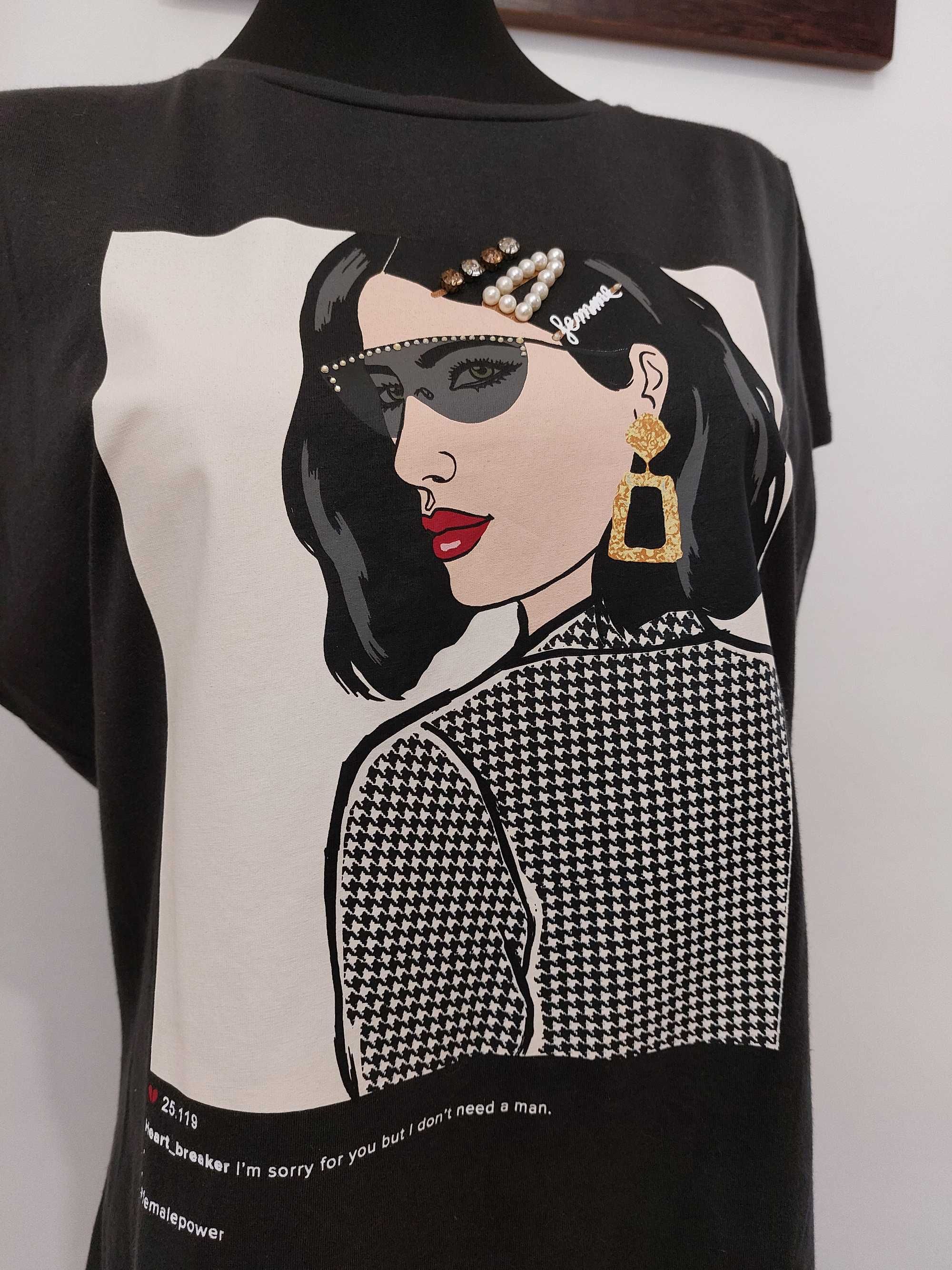 Grafitowy T-shirt z nadrukiem i dżetami