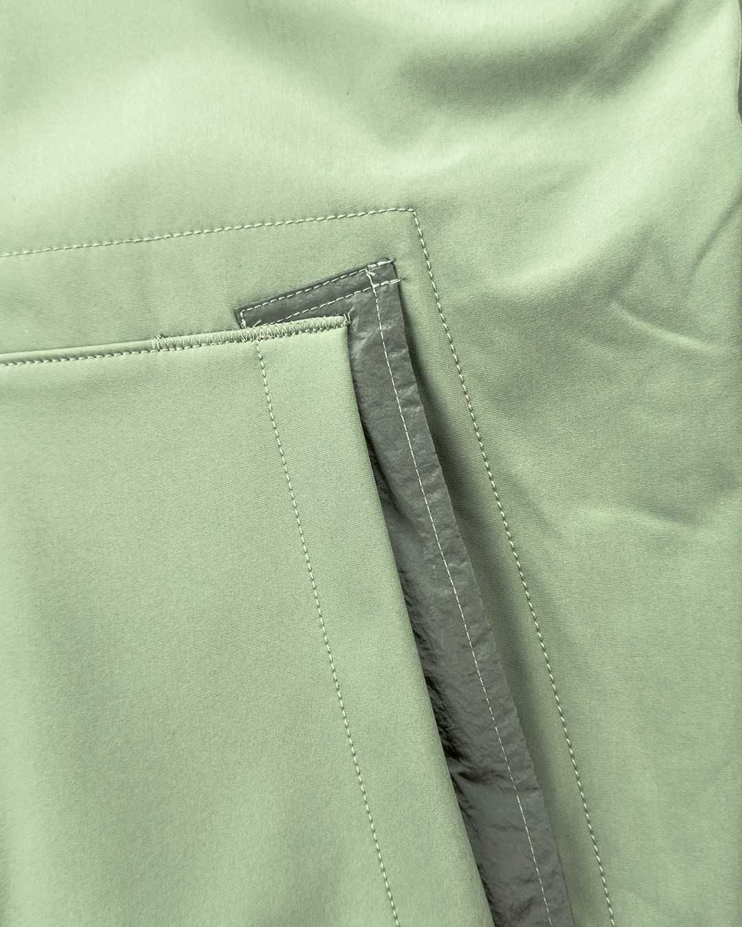 Куртка STONE ISLAND Q0122 SOFT SHELL-R_E.DYE Technology Sage Green