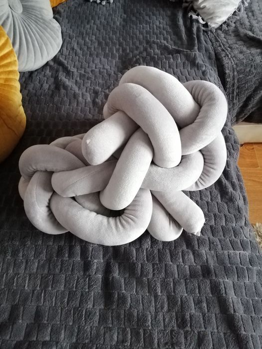 Poduszka warkocz dekoracyjna