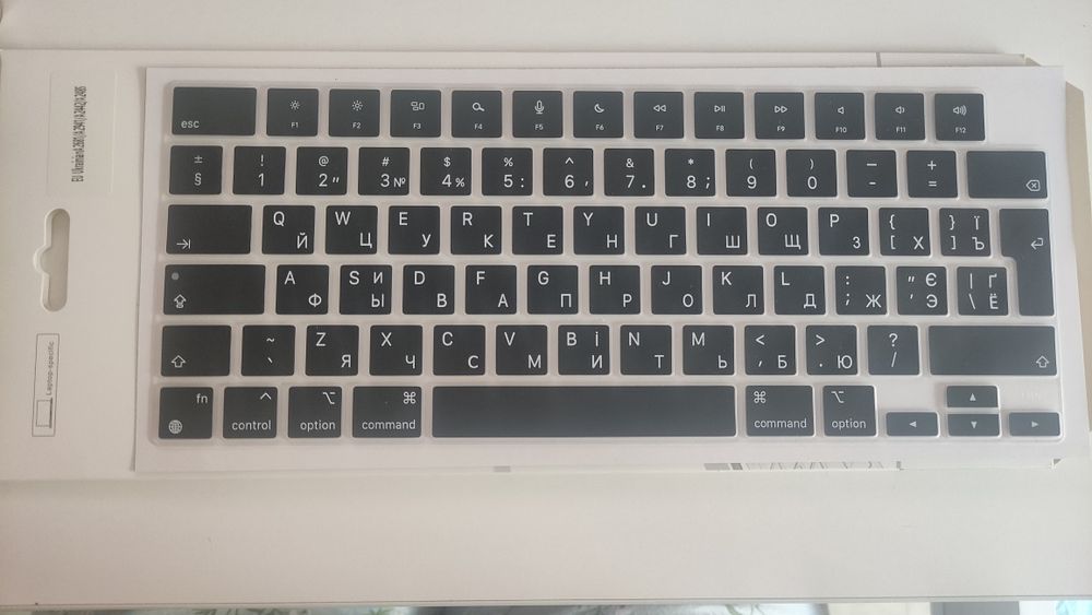 Накладка на клавіатуру MacBook air 15 А2681 А2941 А2442 А2485 силікон