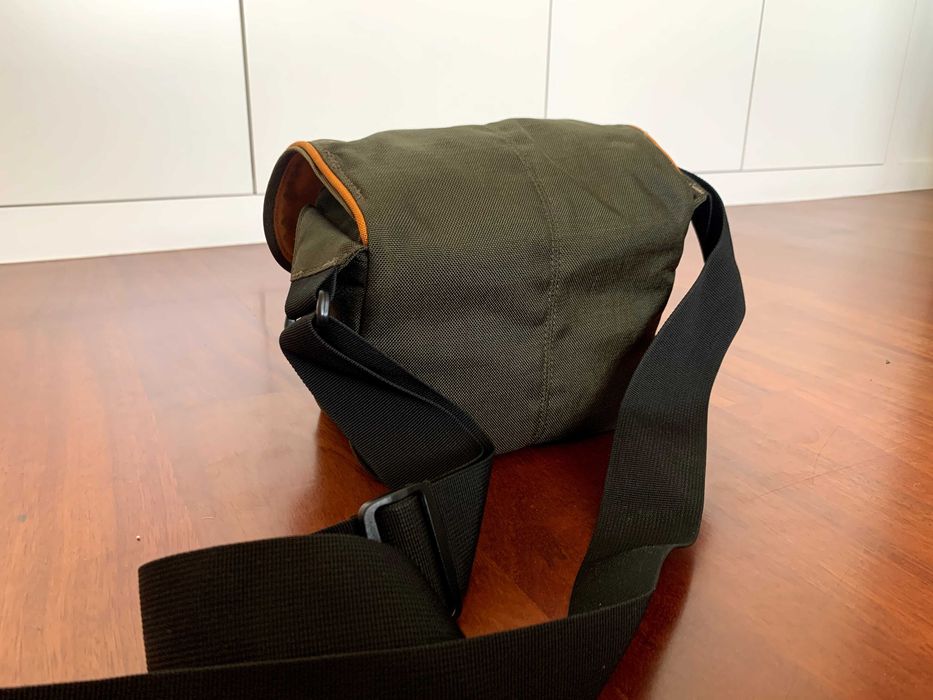 Crumpler Muffin Top 2500 Camera Bag – New64584614673793123