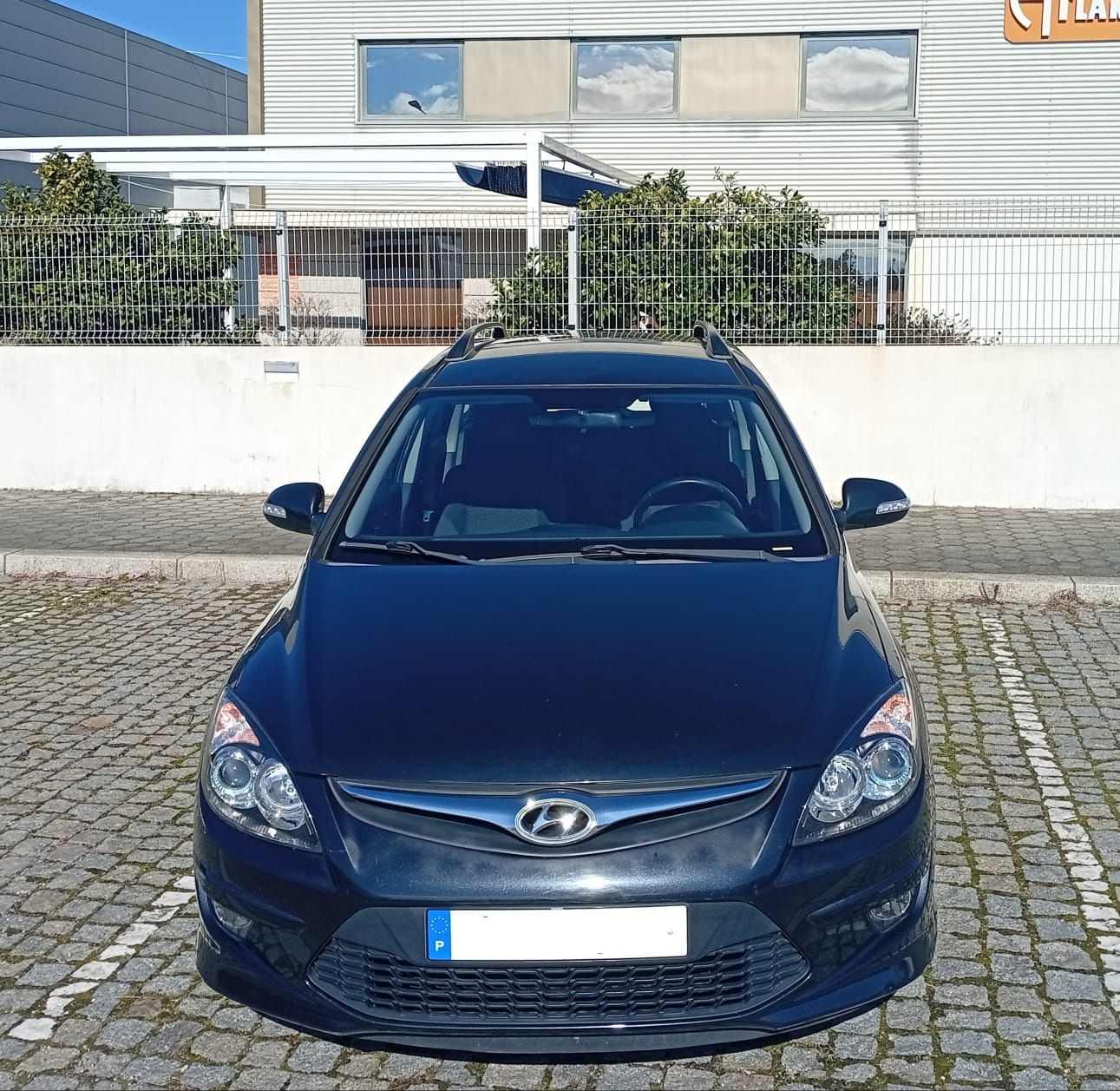 Hyundai i30 cw-1.6crdi blue comfort. Diesel